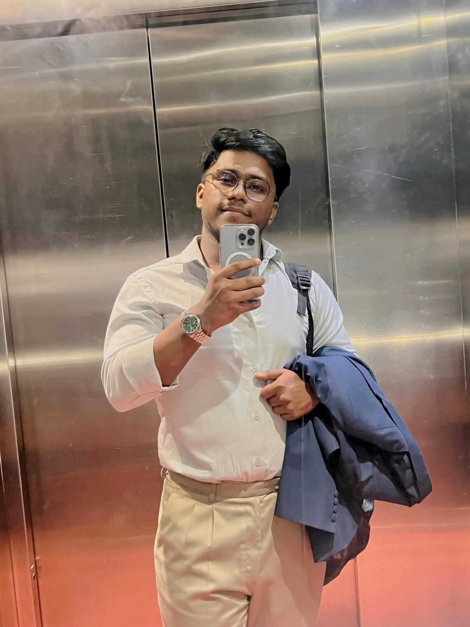 Ismail H Hridoy in Dhaka